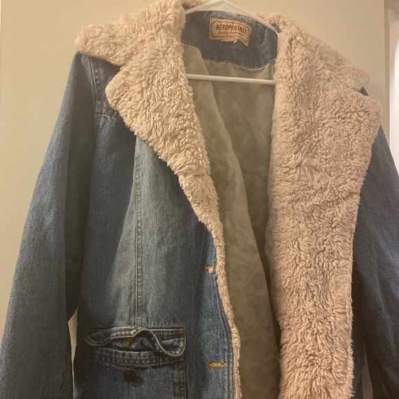 Size Small Jean with fur inside Jacket - Picture 2 of 2